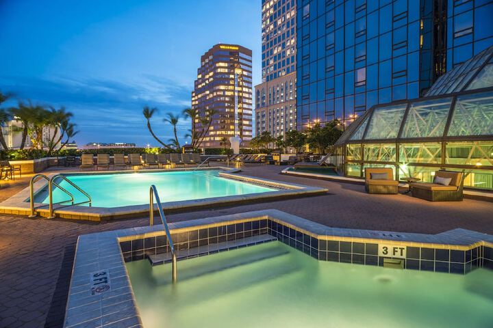 Pool 16 of 121