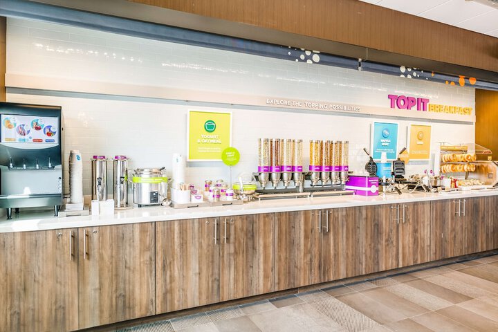 Tru by Hilton Midland