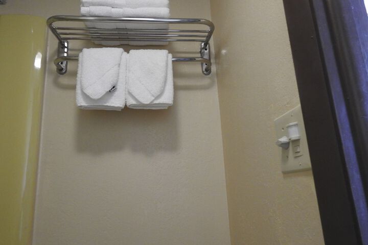 Relax Inn