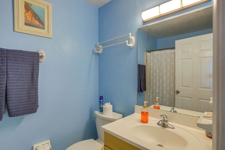 Waterfront Cedar Key Duplex Home: Grill & Dock!