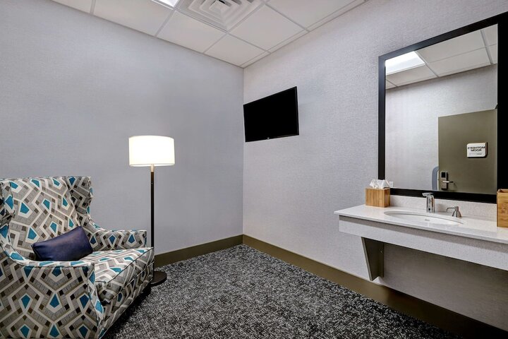 Room 16 of 59