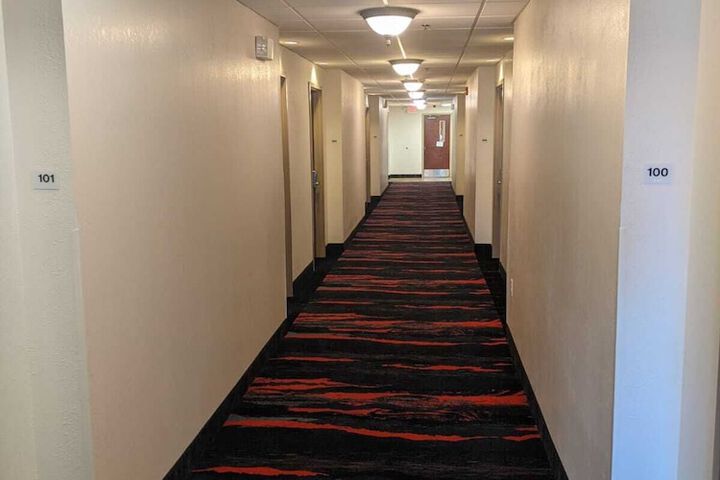Heritage Inn & Suites