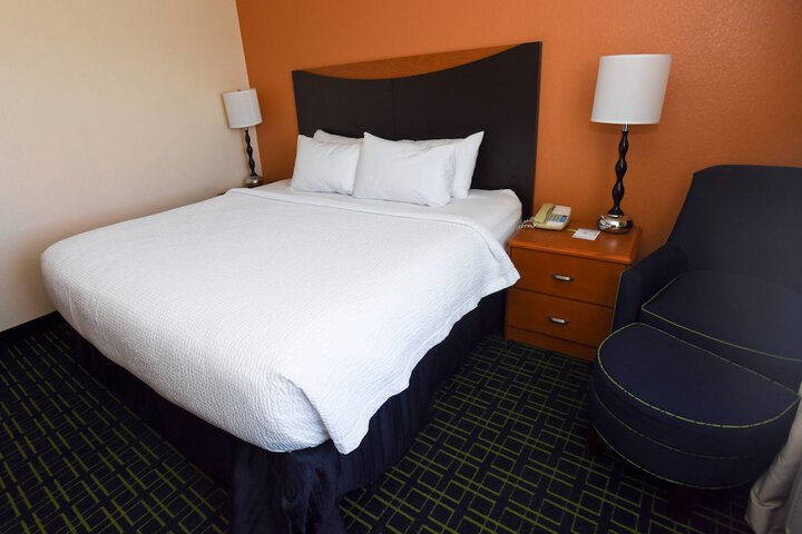 Room 8 of 26