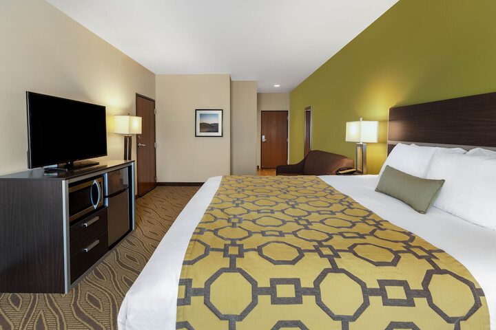 Room 15 of 31