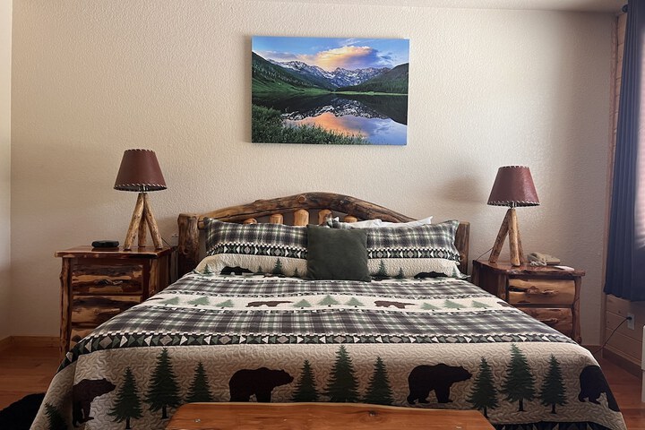 Room 46 of 82