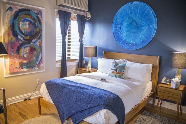 Room 51 of 114