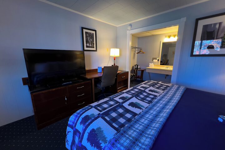 Room 48 of 81