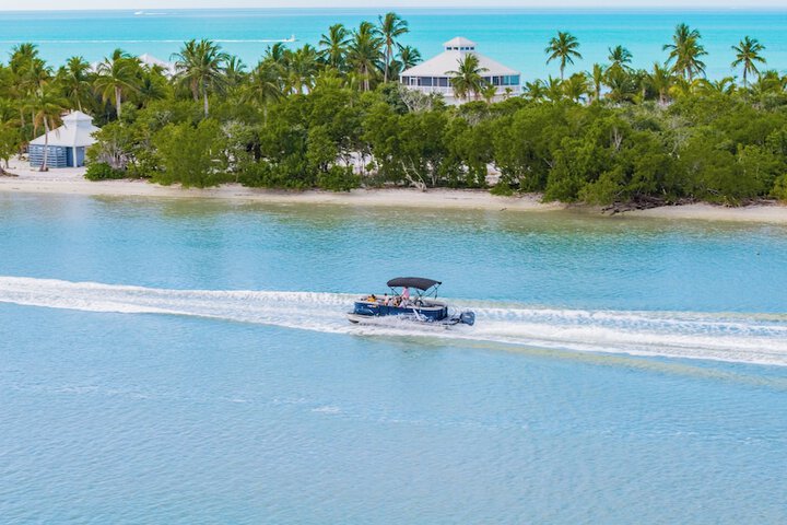 Naples Bay Resort & Marina