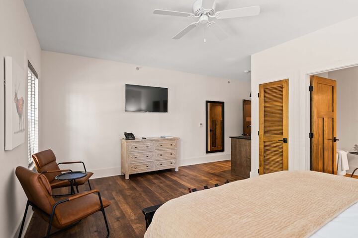 Room 46 of 48