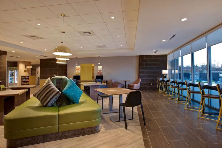 Hotel Interior 17 of 56