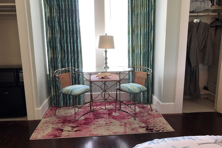 Room 13 of 53