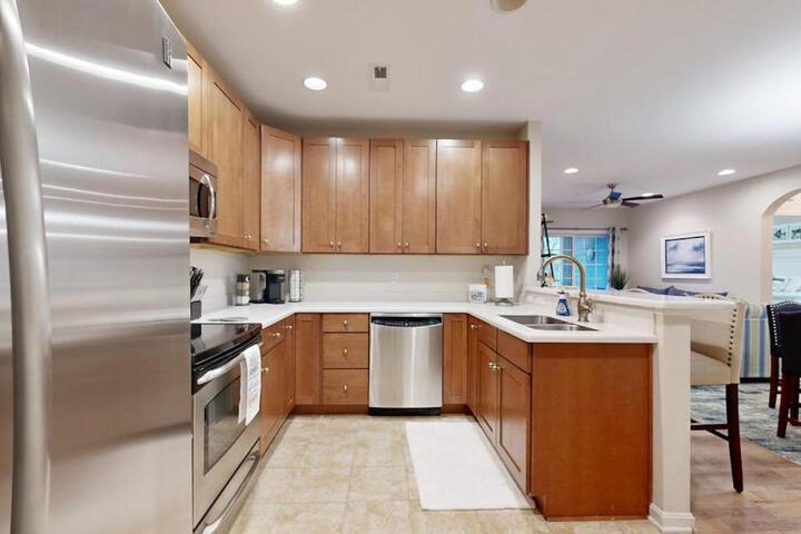 Bayside Resort --- 31574 Winterberry Pkwy Unit 305B