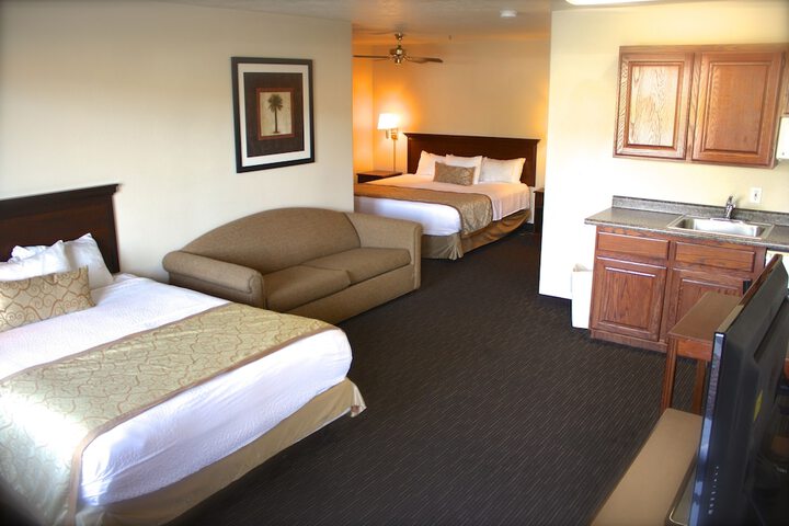 Room 47 of 69