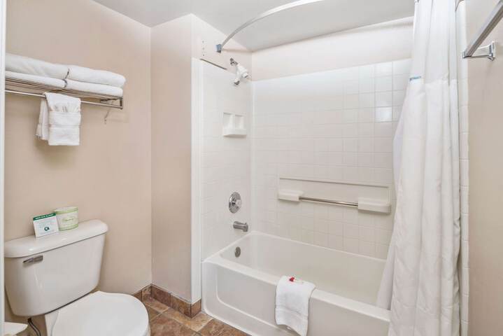 Room 12 of 15