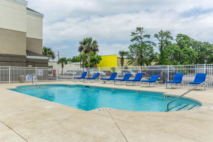 Pool 5 of 39