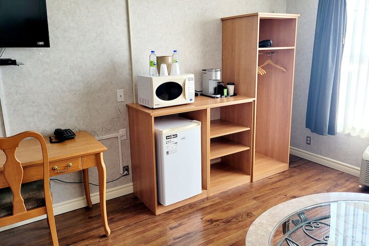 Room 29 of 38
