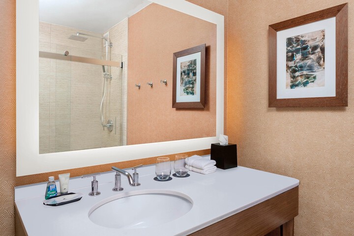 Room 20 of 62