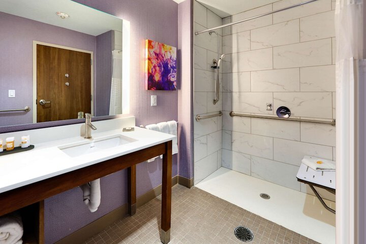 La Quinta Inn & Suites by Wyndham Lakeway
