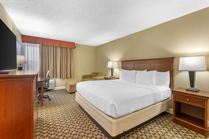 Best Western Plus Wooster Hotel & Conference Center