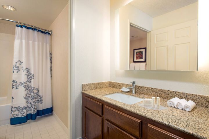 Room 21 of 29