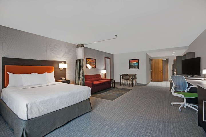 Home2 Suites Asheville Airport
