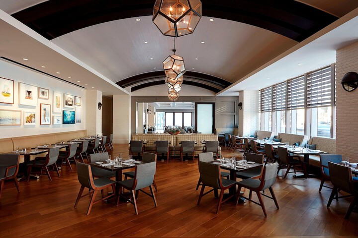 Dining 90 of 155