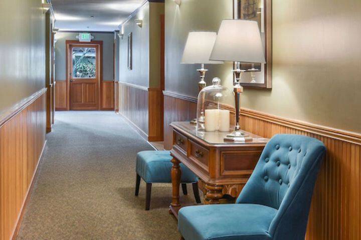 Ballroom/Hall 50 of 68