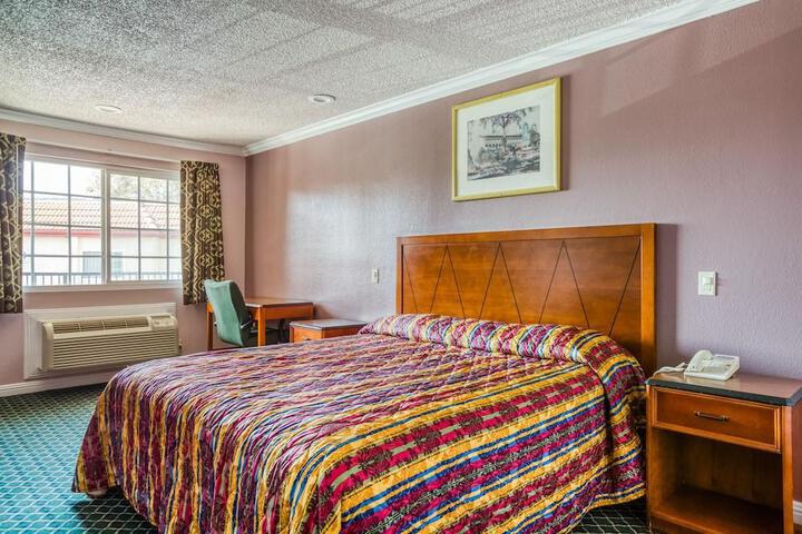 Passport Inn Whittier