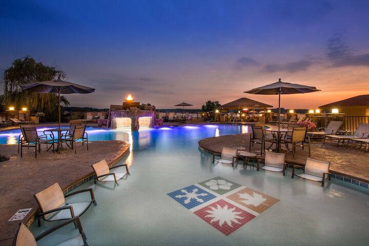 Pool 12 of 70