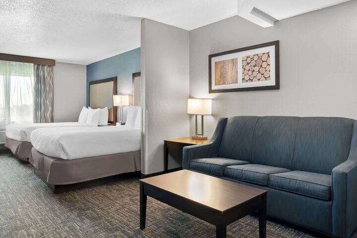 Best Western Plus Flint Airport Inn & Suites