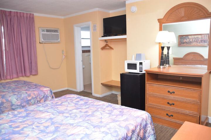 Carriage Inn Motel