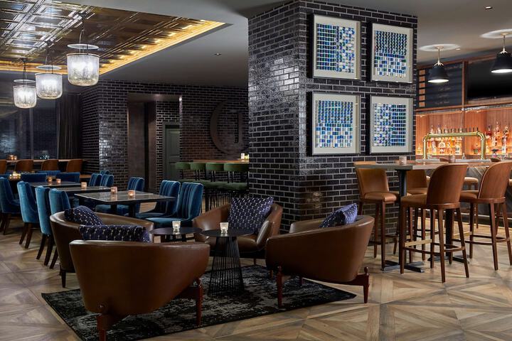 Cumberland House Knoxville Tapestry Collection by Hilton