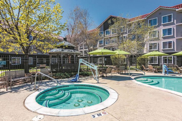 La Quinta Inn & Suites by Wyndham Denver Tech Center
