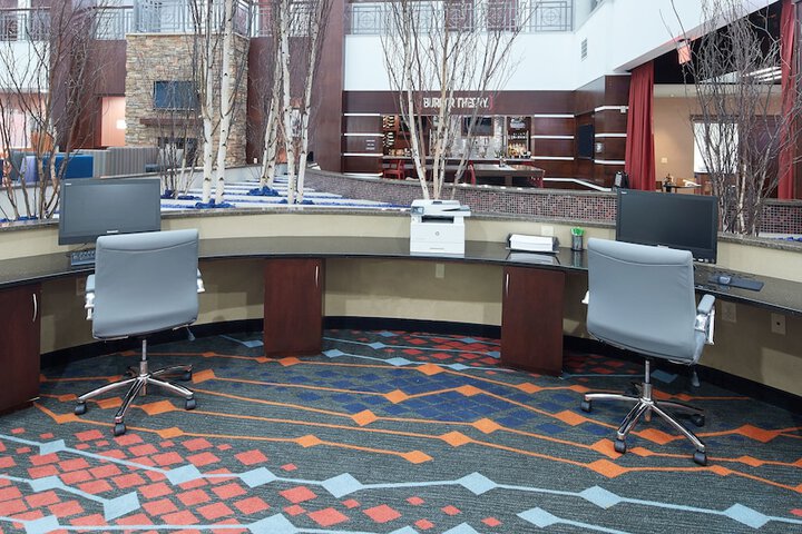 Holiday Inn & Suites Stockbridge / Atlanta I-75 by IHG