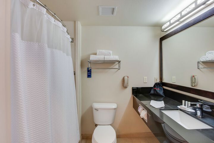 Room 15 of 23