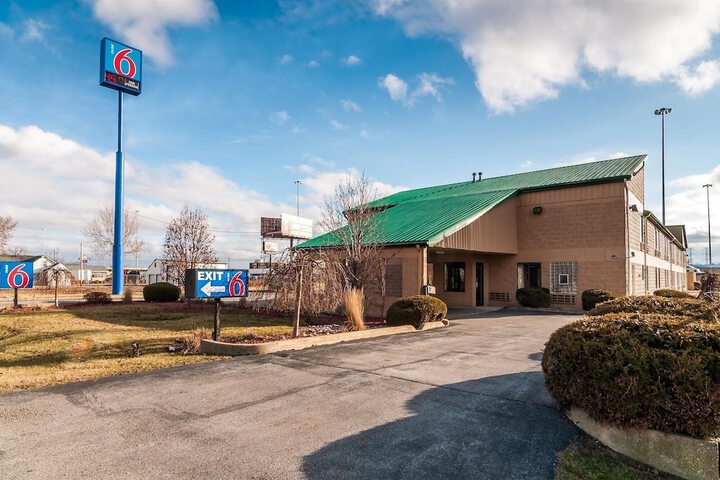 Motel 6 Lansing IL - Chicago South