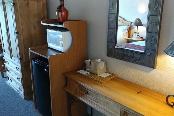 Room 41 of 72