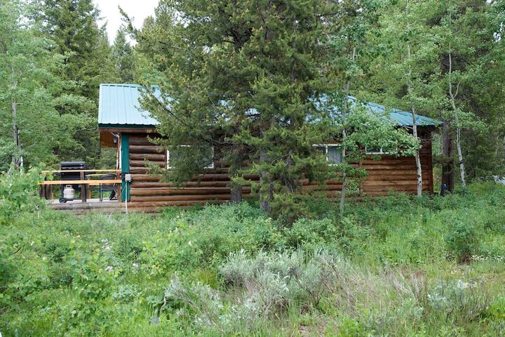 Property Grounds 23 of 27