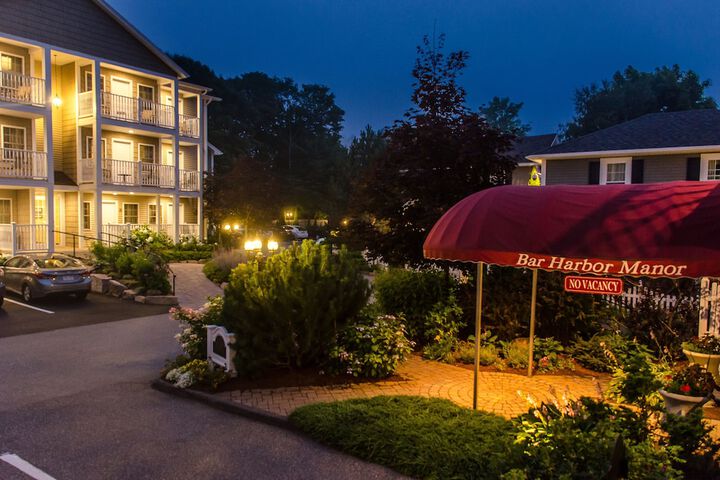 Hotel 1 of 77