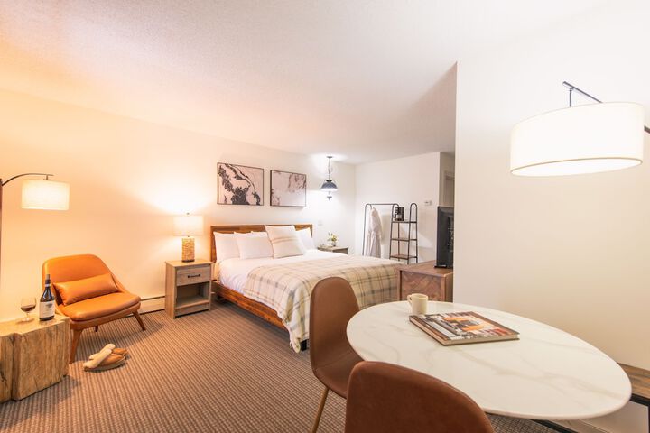 Room 46 of 70