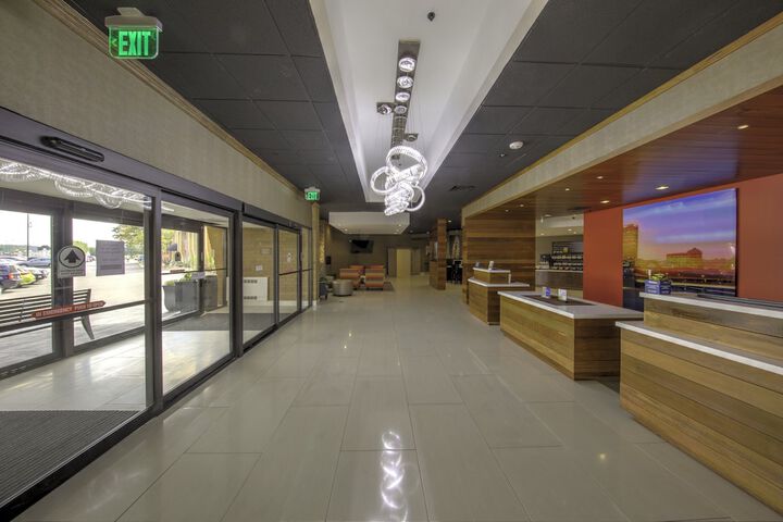 Holiday Inn Brookfield - ​​Milwaukee by IHG
