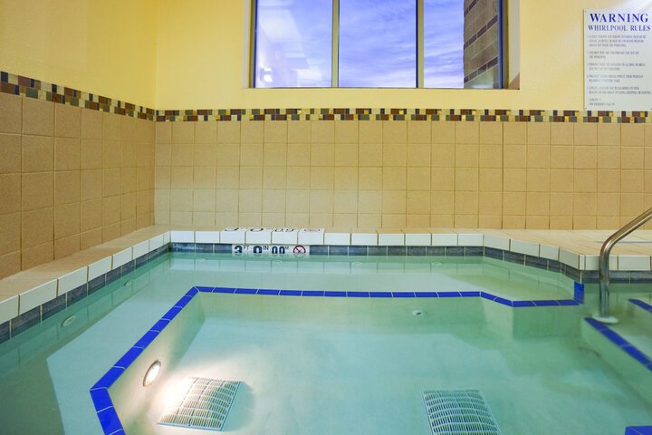 Pool 4 of 31