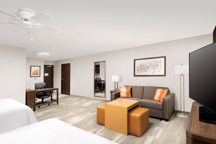 Room 18 of 31