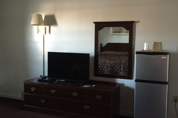 Room 12 of 39