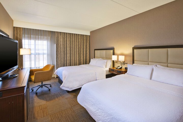 Hampton Inn & Suites Providence / Warwick-Airport