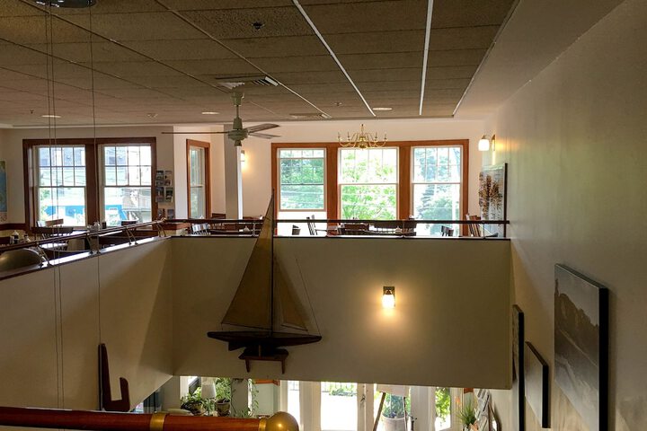 Camden Riverhouse Hotel