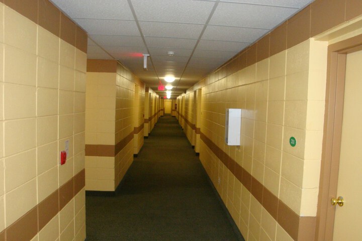 Ballroom/Hall 21 of 24