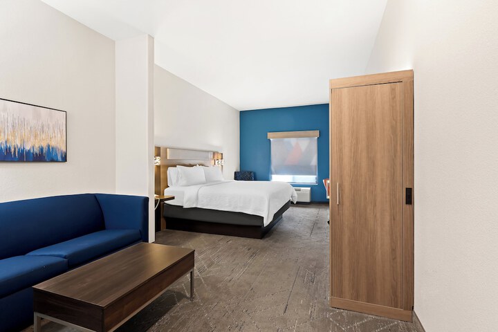 Holiday Inn Express & Suites Perry by IHG