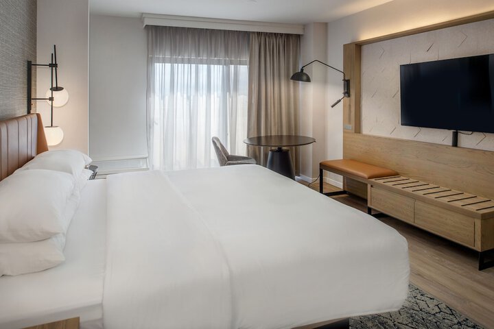Sheraton Westport Plaza Hotel St. Louis