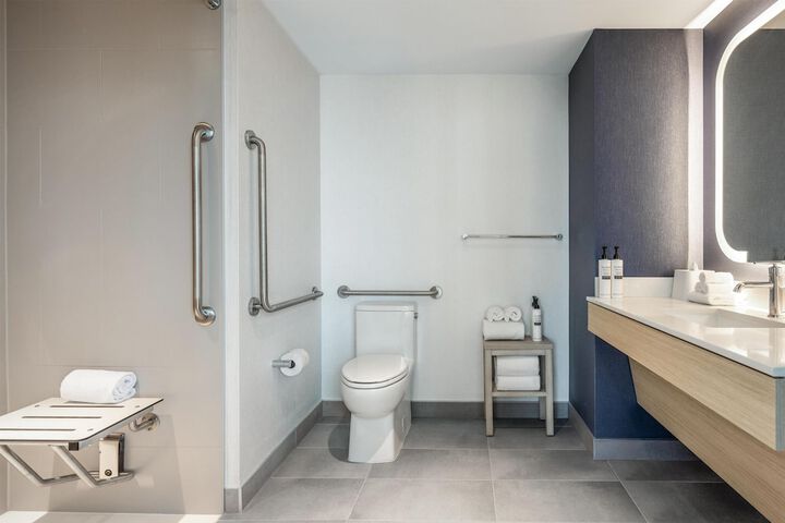 Homewood Suites by Hilton Surrey